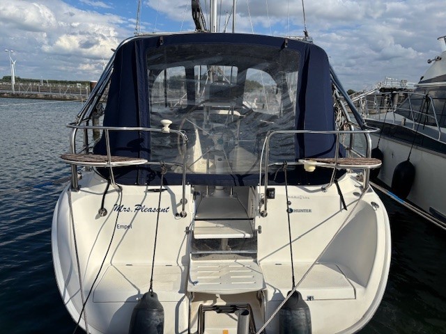 Hunter 36 — foto 2 van 51