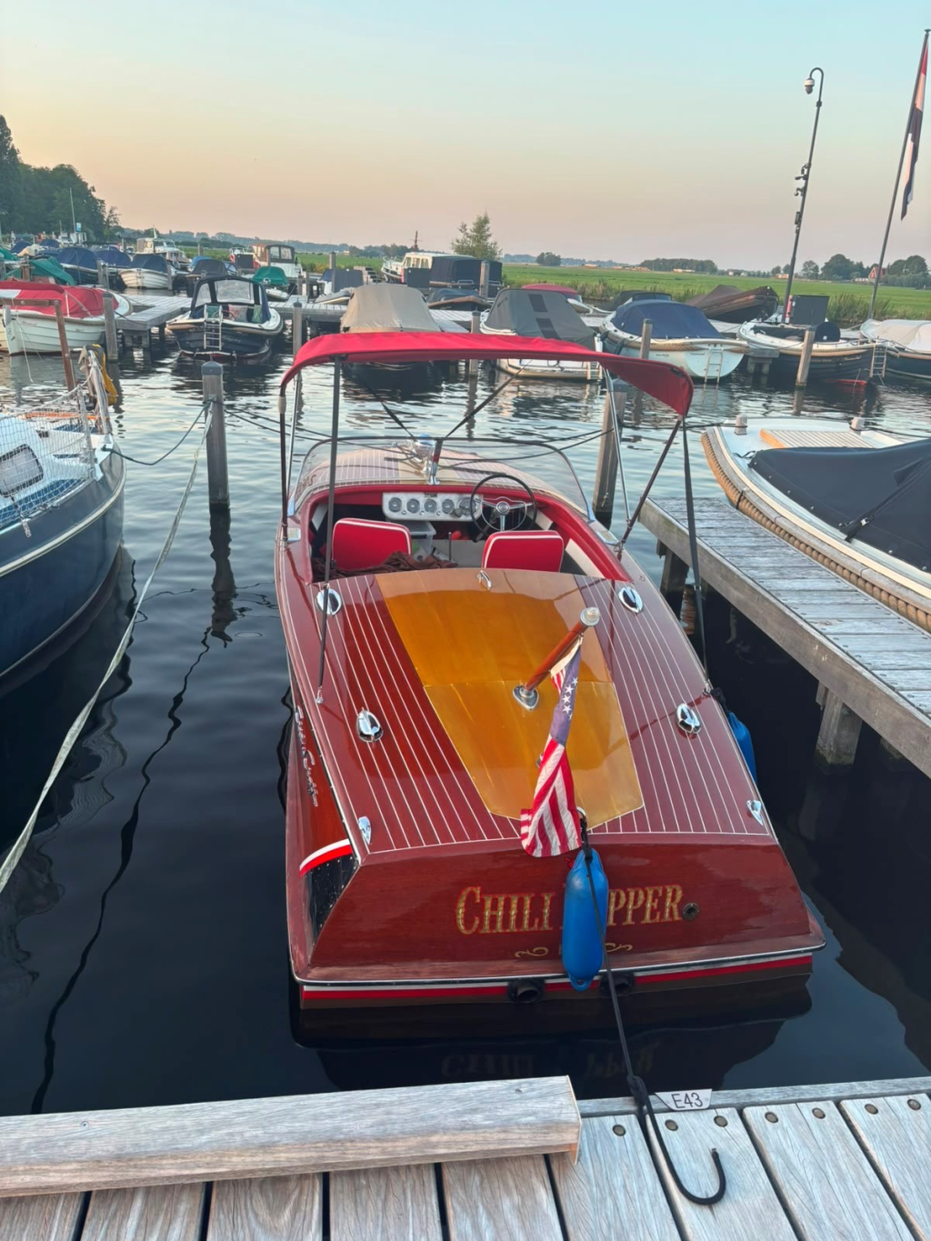Chris Craft Capri 19