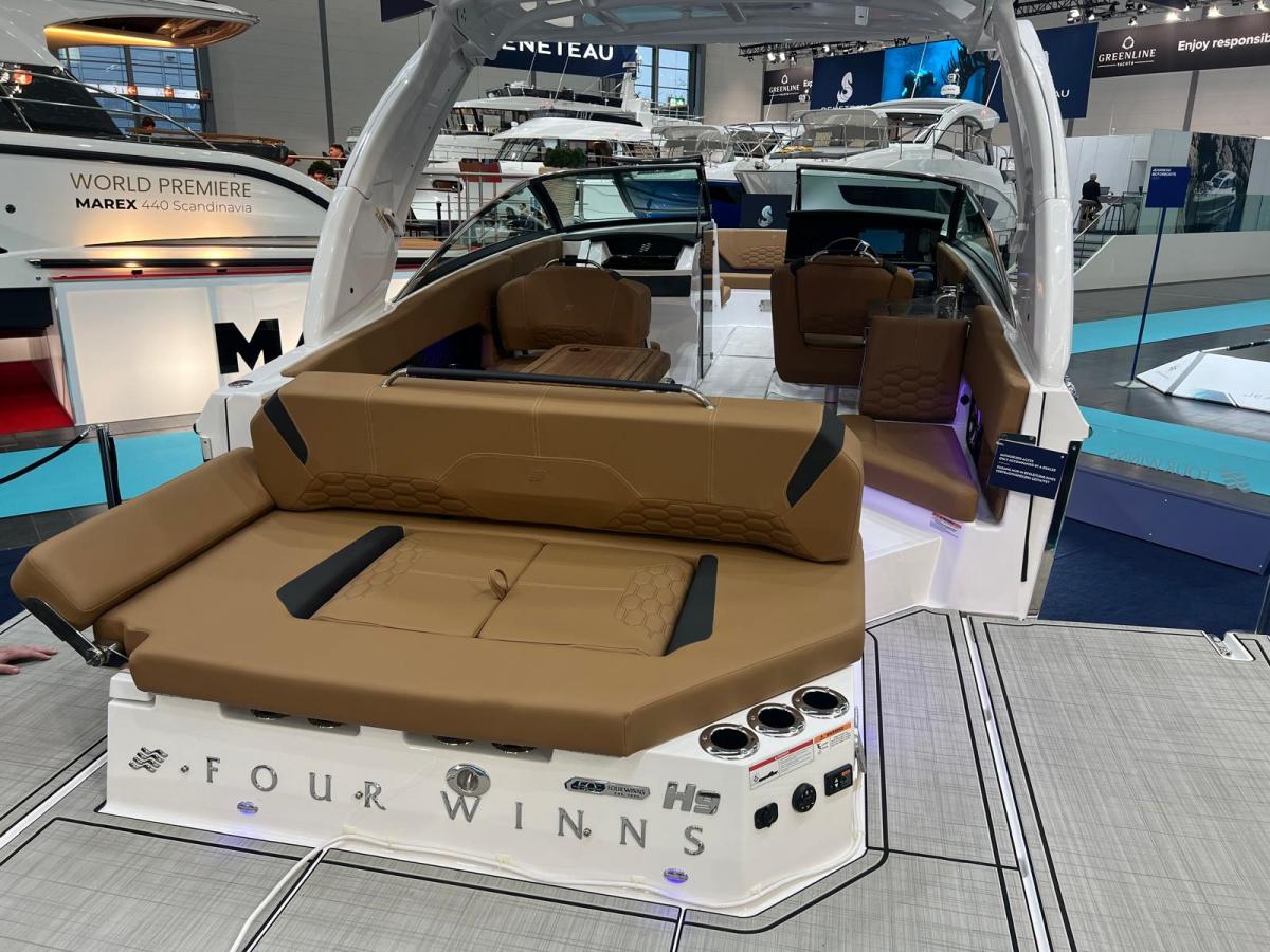 Four Winns H9 Bowrider — foto 20 van 33
