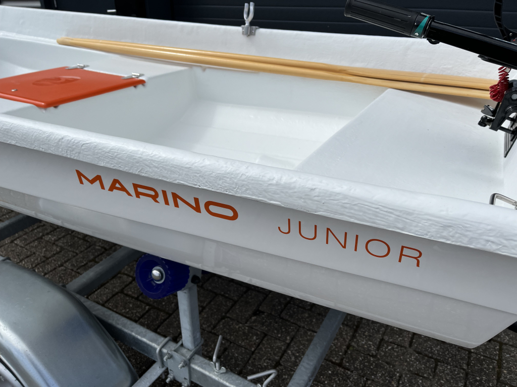 Marino Junior met 4pk en trailer — foto 7 van 10