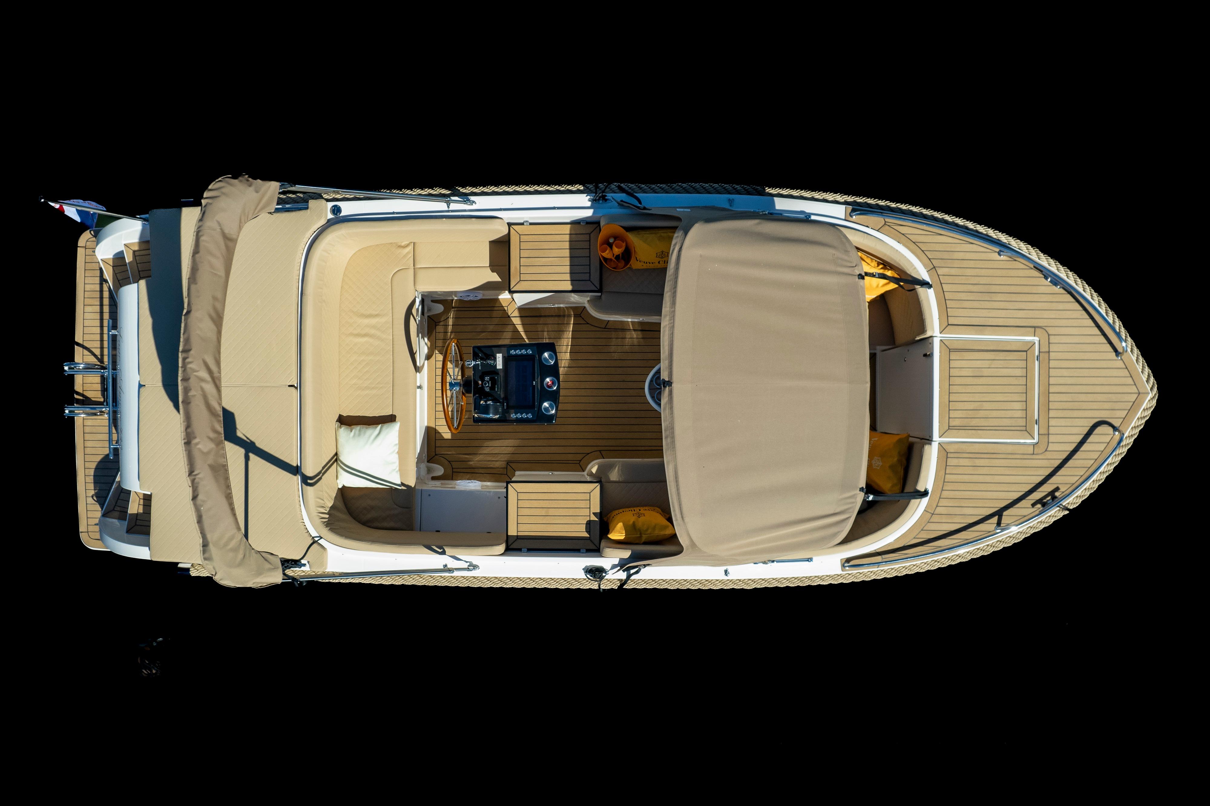 Lago Amore 733 Tender — foto 3 van 12