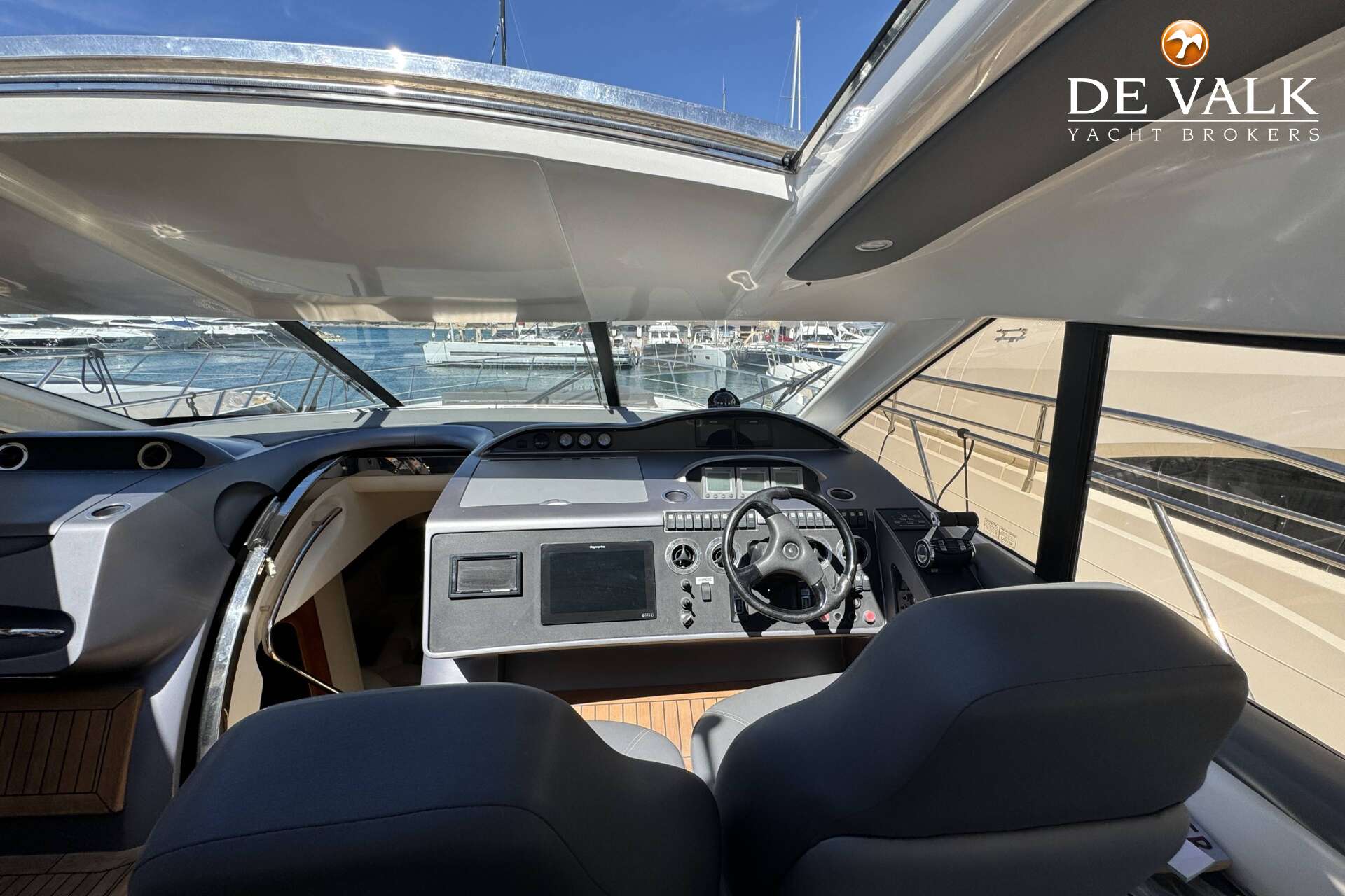 Princess V65 — foto 11 van 42