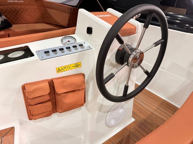 Corsiva 595 Tender — foto 9 van 16