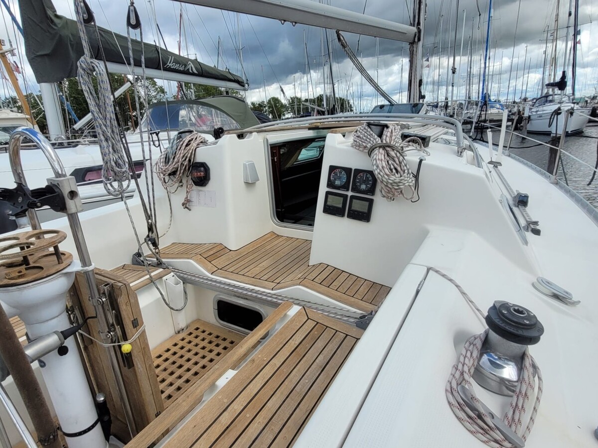 Beneteau First 32S5 — foto 21 van 53
