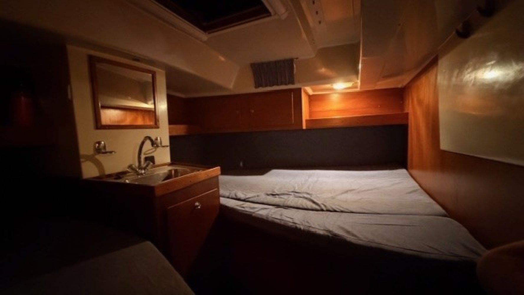 Contest - Sailing Yacht - GRP (Polyester) - 1979 - € 49.900 — foto 9 van 11