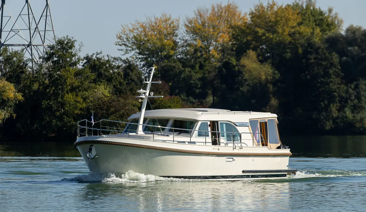 Grand Sturdy 40.0 Sedan — foto 5 van 12