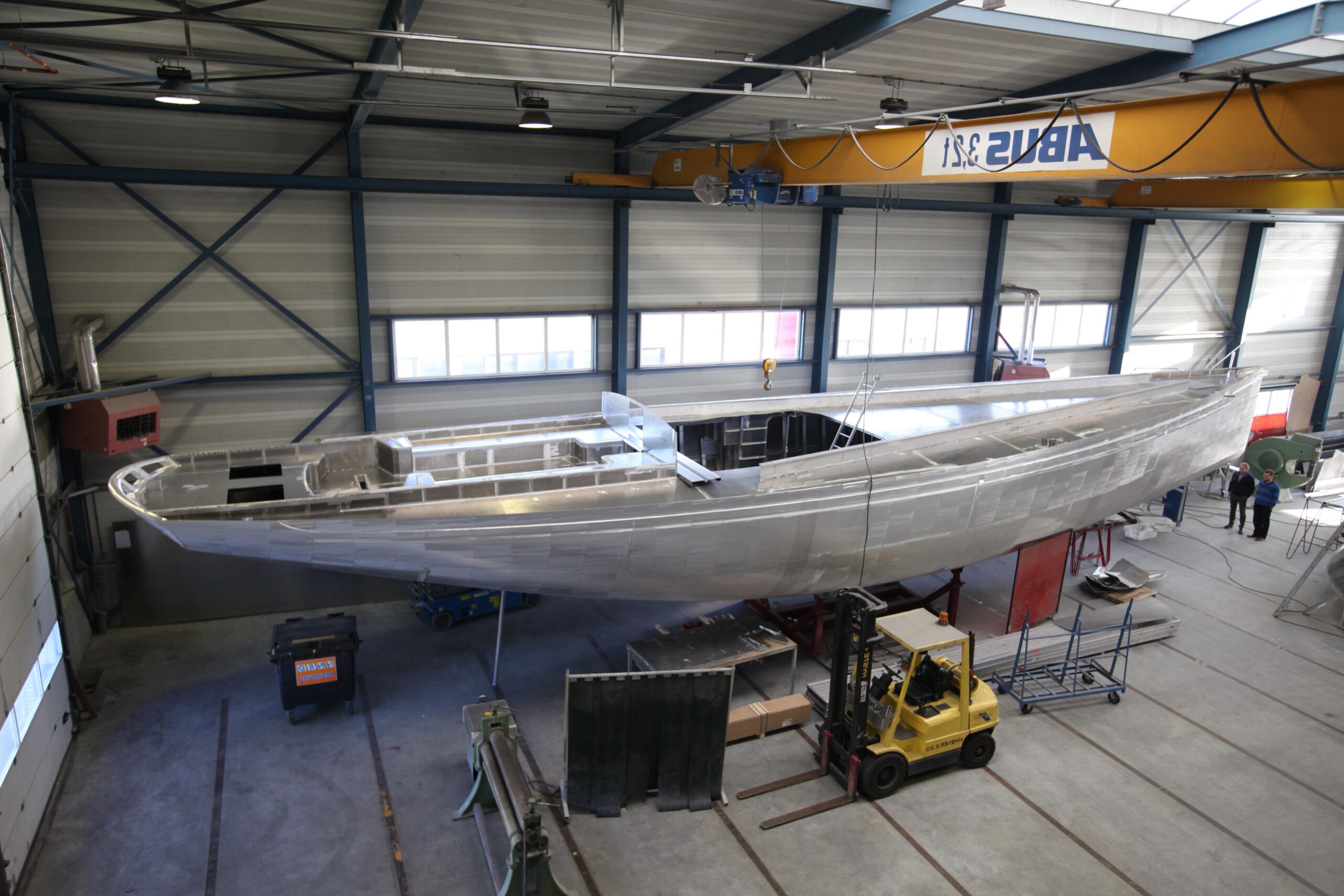 Hoek Design PC 77 - 77ft - Aluminium Hull for sale — foto 1 van 10