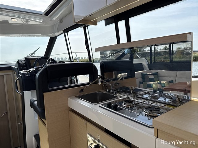 Jeanneau NC37 — foto 18 van 94
