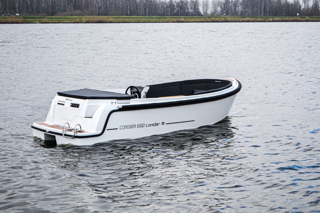 Corsiva 650 tender DE GROOTSTE SLOEPENSHOWROOM VAN NEDERLAND