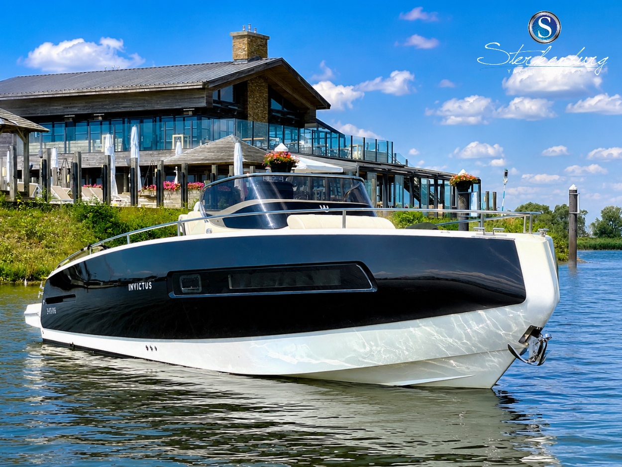 Invictus 280 GT — foto 11 van 42