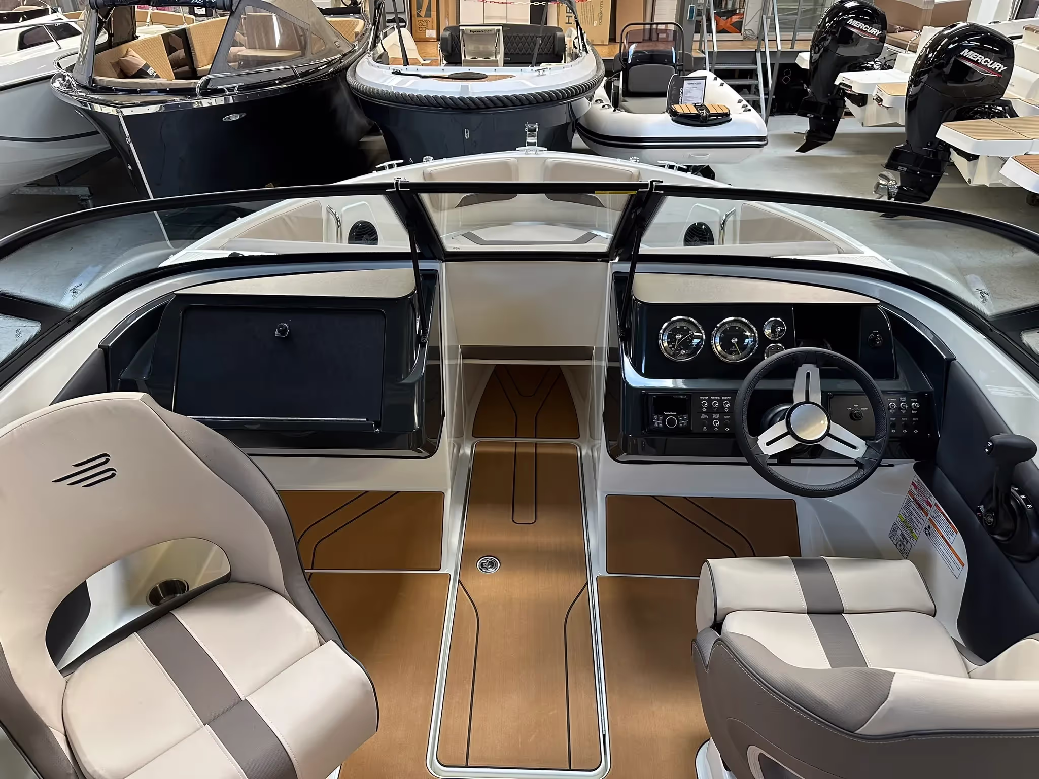 Bayliner V20 Bowrider — foto 21 van 29