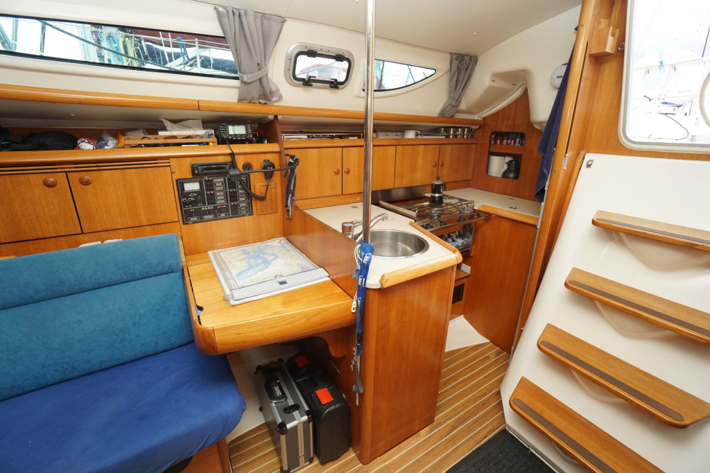 Jeanneau Sun Odyssey 32 — foto 21 van 26