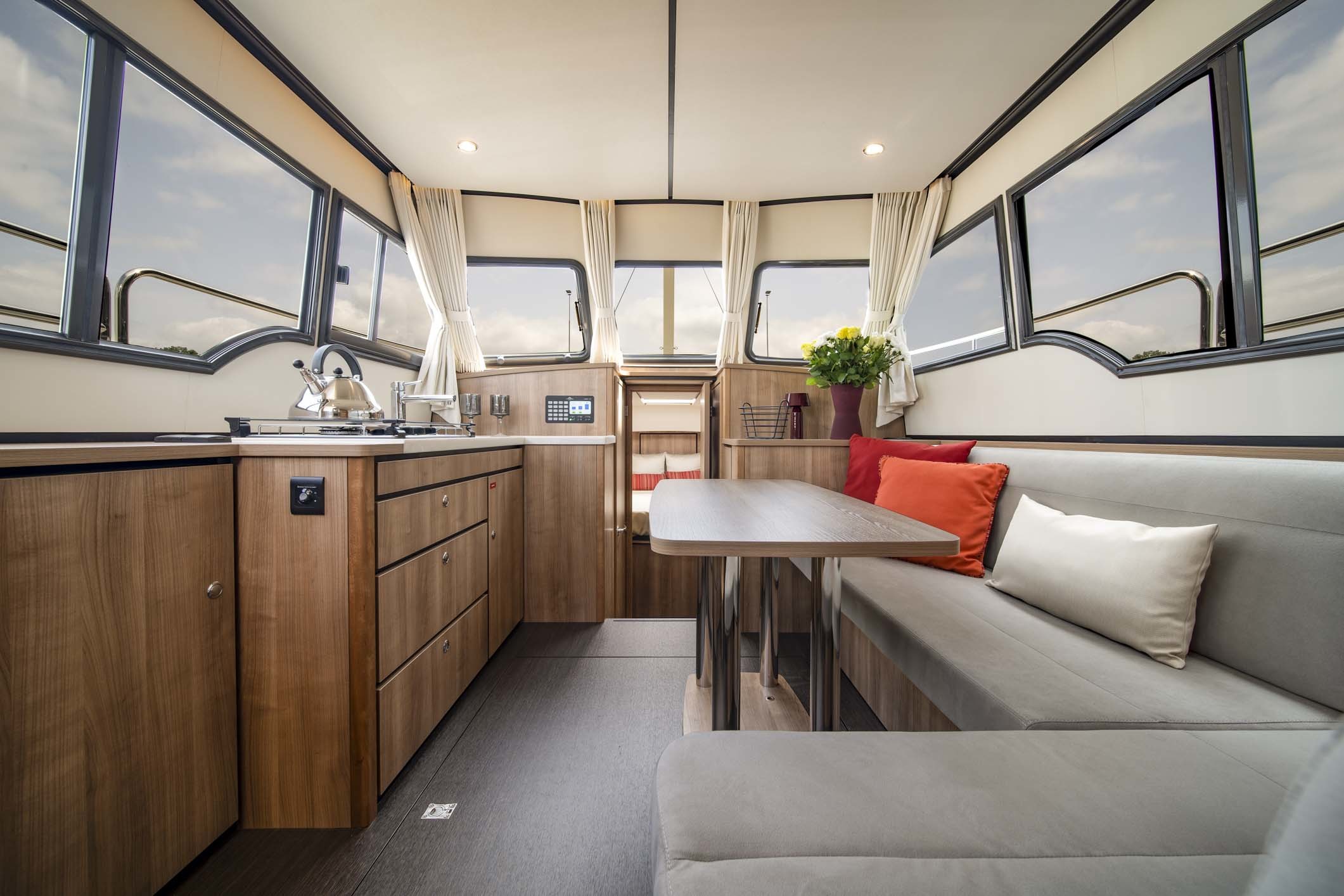 Linssen 30 SL AC — foto 14 van 31