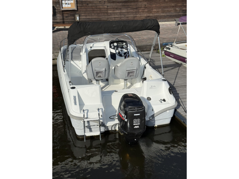 Beneteau 550 Sundeck — foto 11 van 12