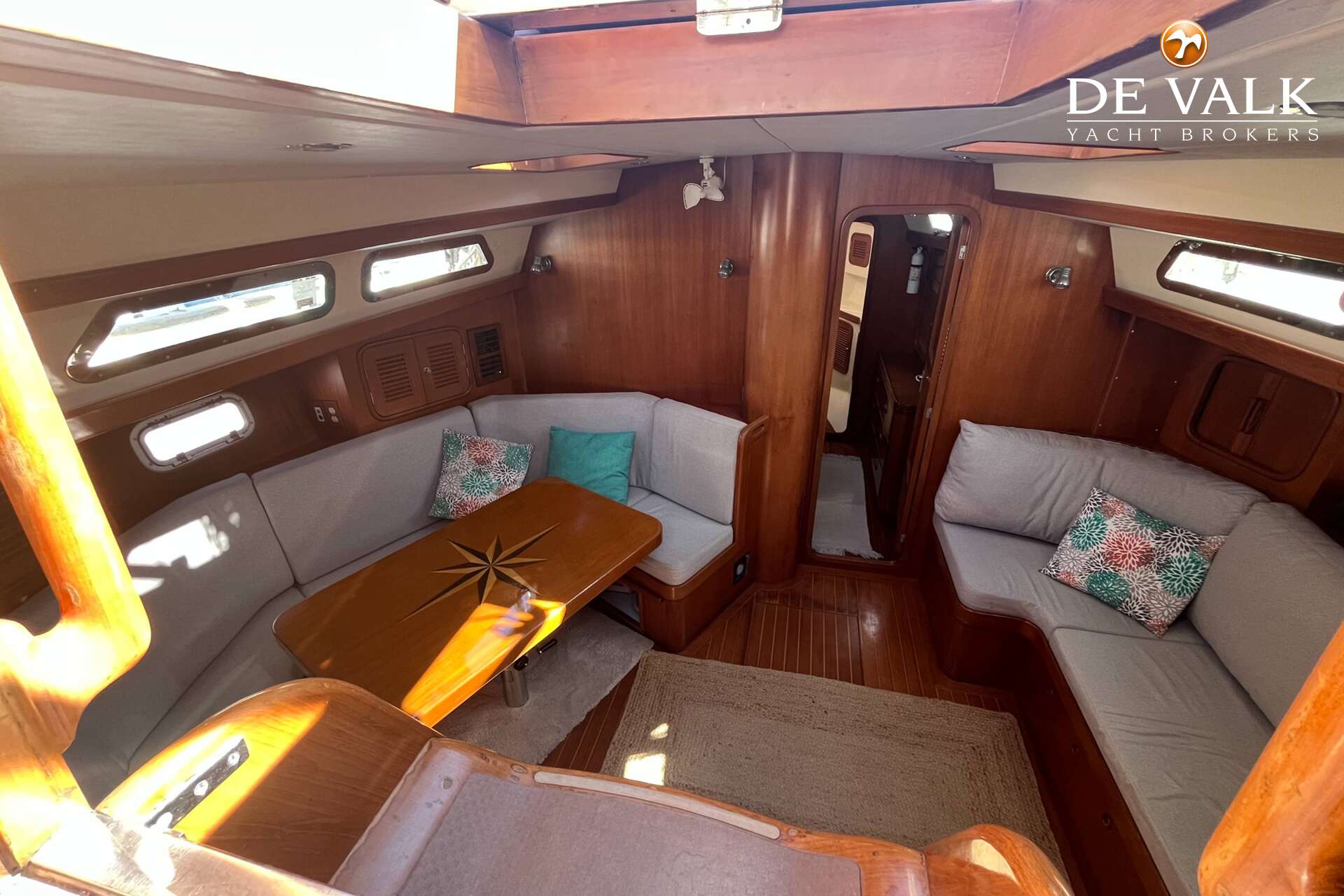 Tayana 48 — foto 17 van 35