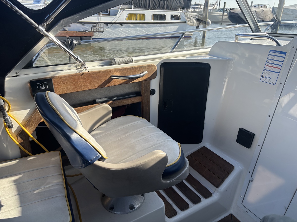 Campion 672 Explorer — foto 16 van 22