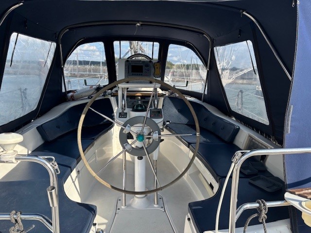 Hunter 36 — foto 5 van 51