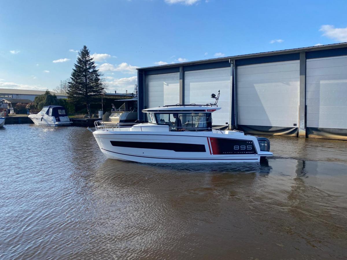 Jeanneau Merry Fisher 895 Sport S2 — foto 2 van 41