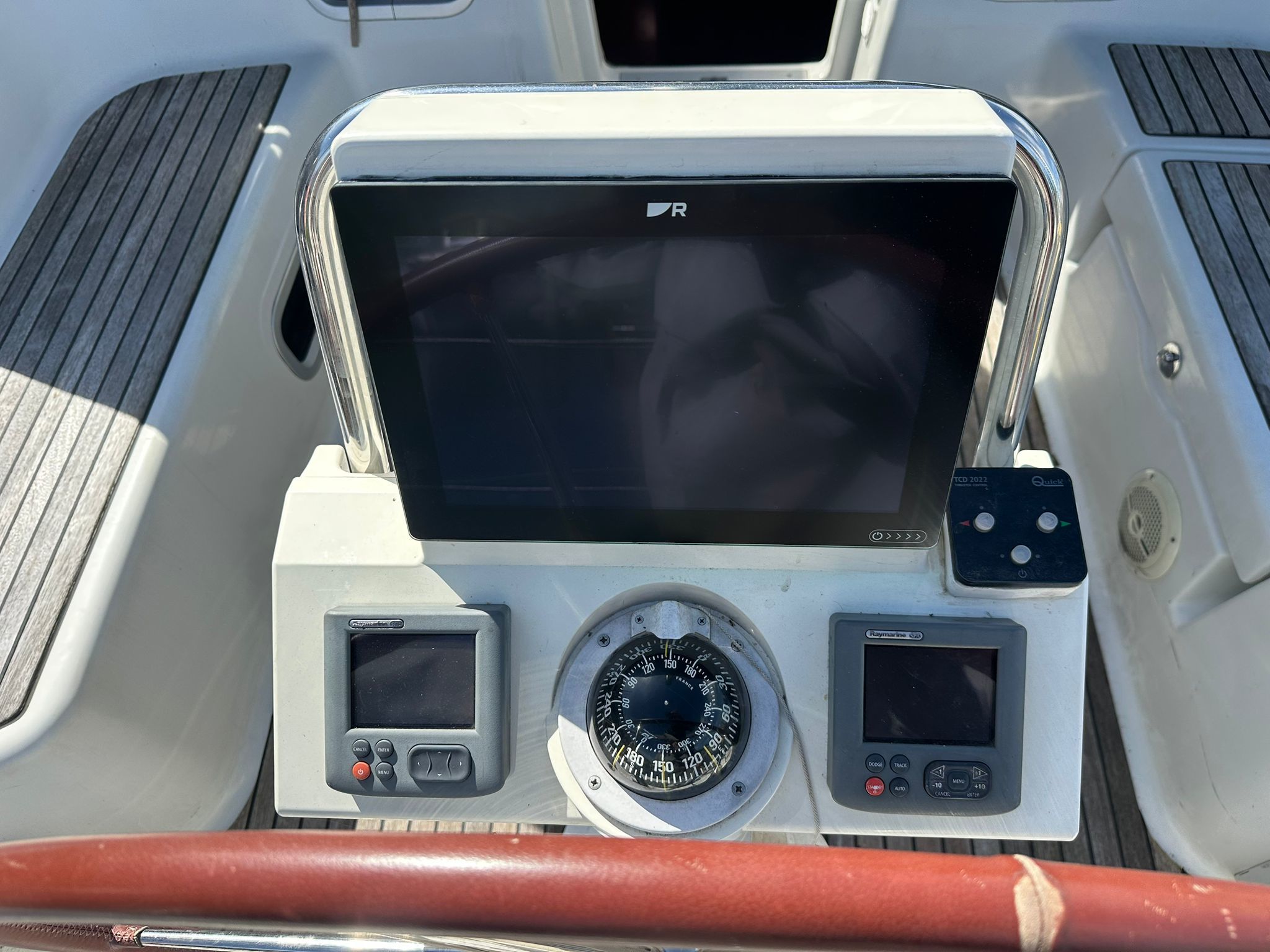 Beneteau Oceanis 37 — foto 32 van 36