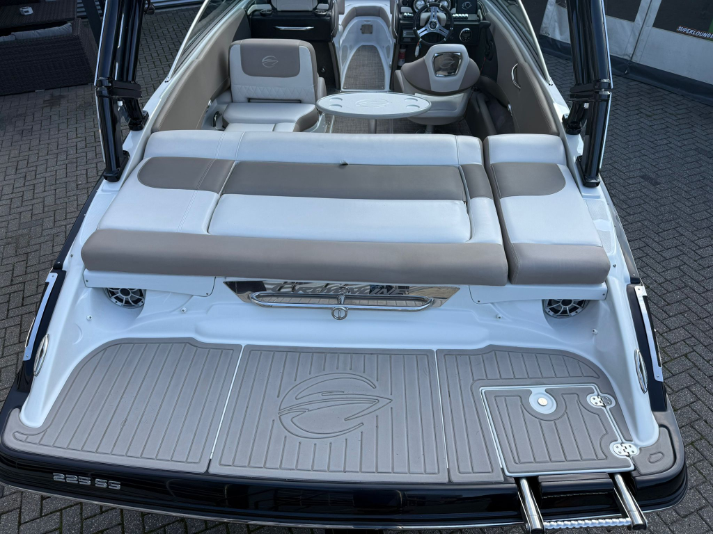 Crownline 225 SS — foto 8 van 12