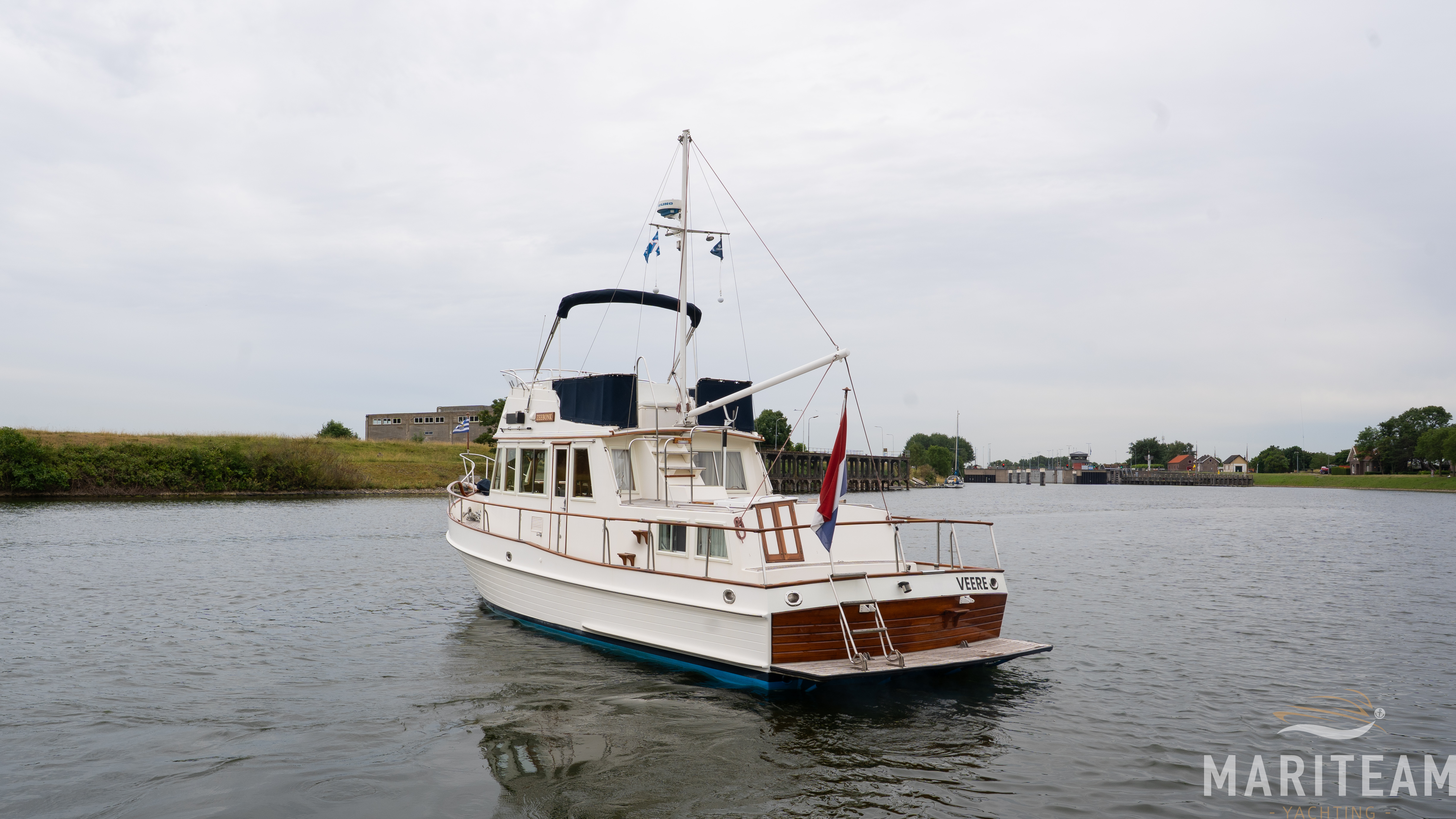 hoofdmotor(en): Grand Banks 36 Classic 'ZEEBONK' — foto 3 van 7
