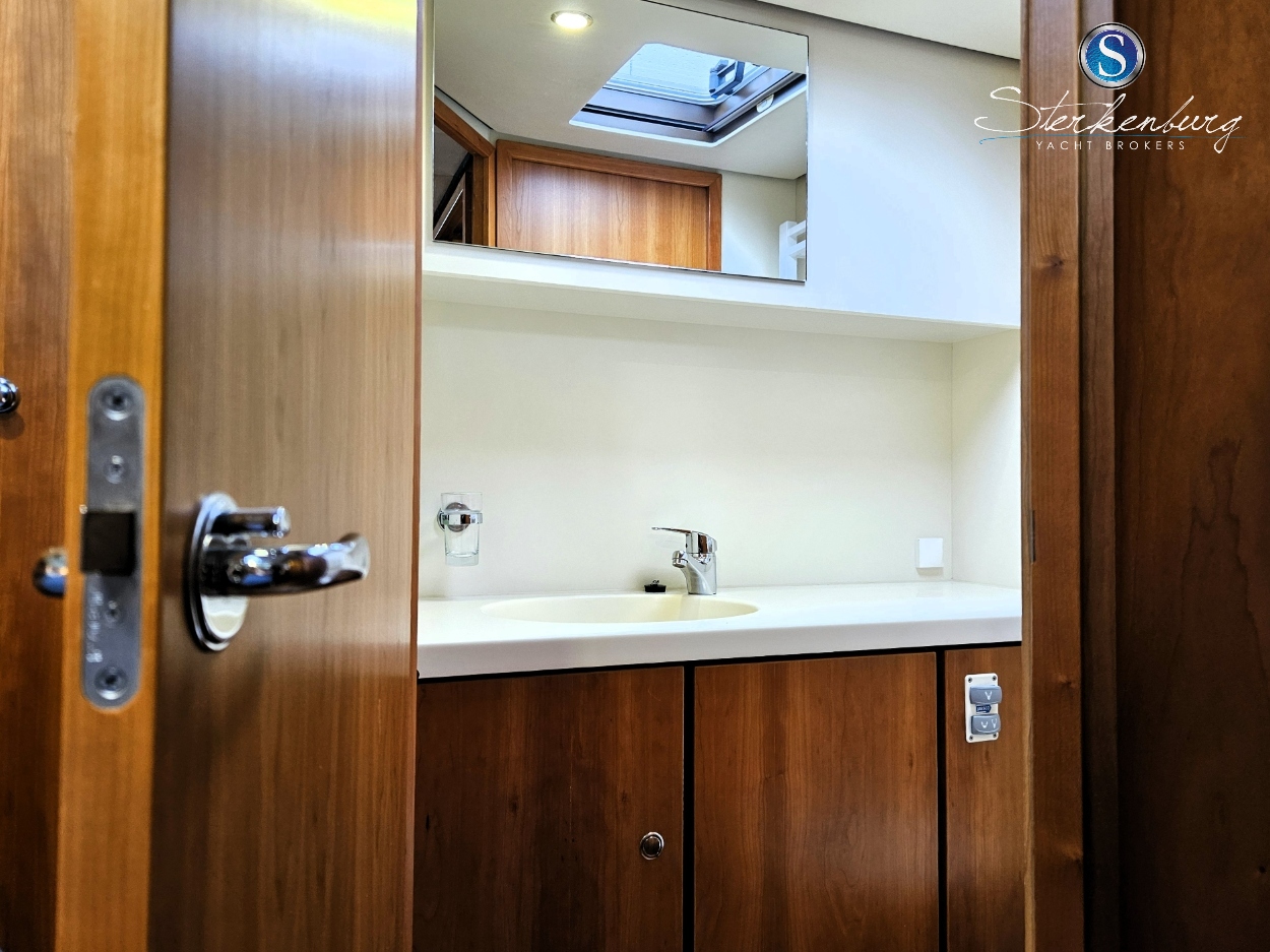 Linssen Grand Sturdy 40.9 Sedan Twin "stabilizers" — foto 35 van 50
