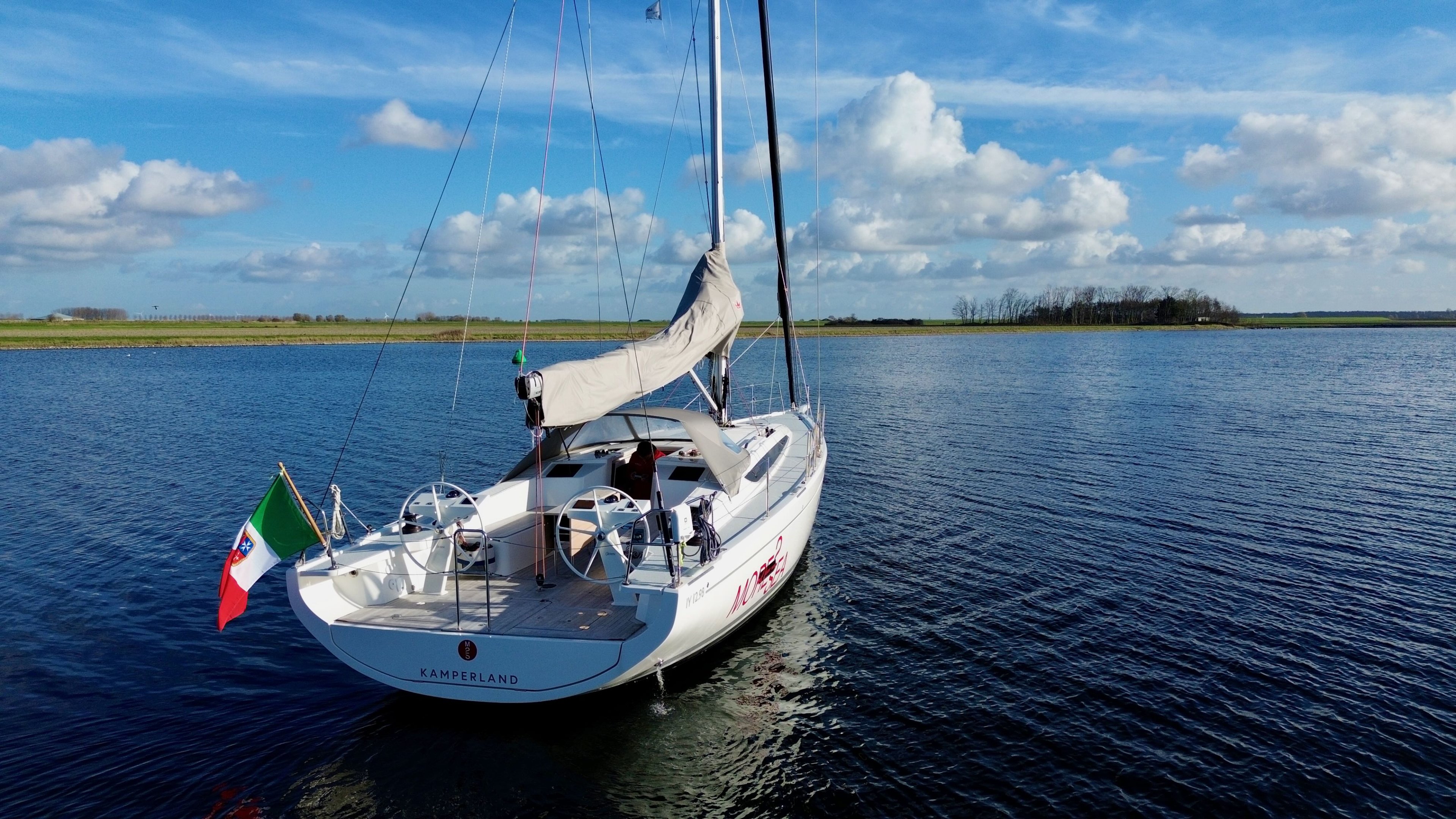 Italia Yachts More2Sea — foto 7 van 12