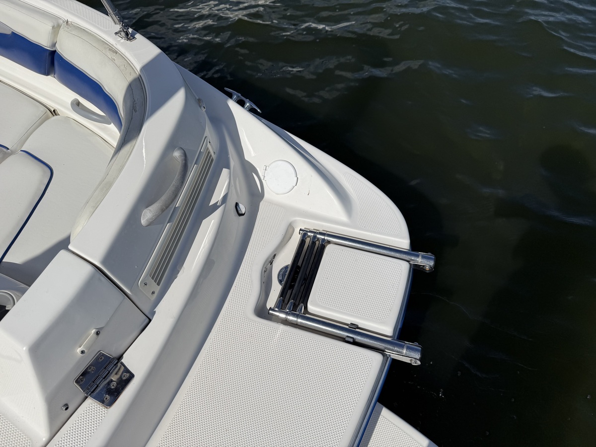 Bayliner 219 SD — foto 26 van 48