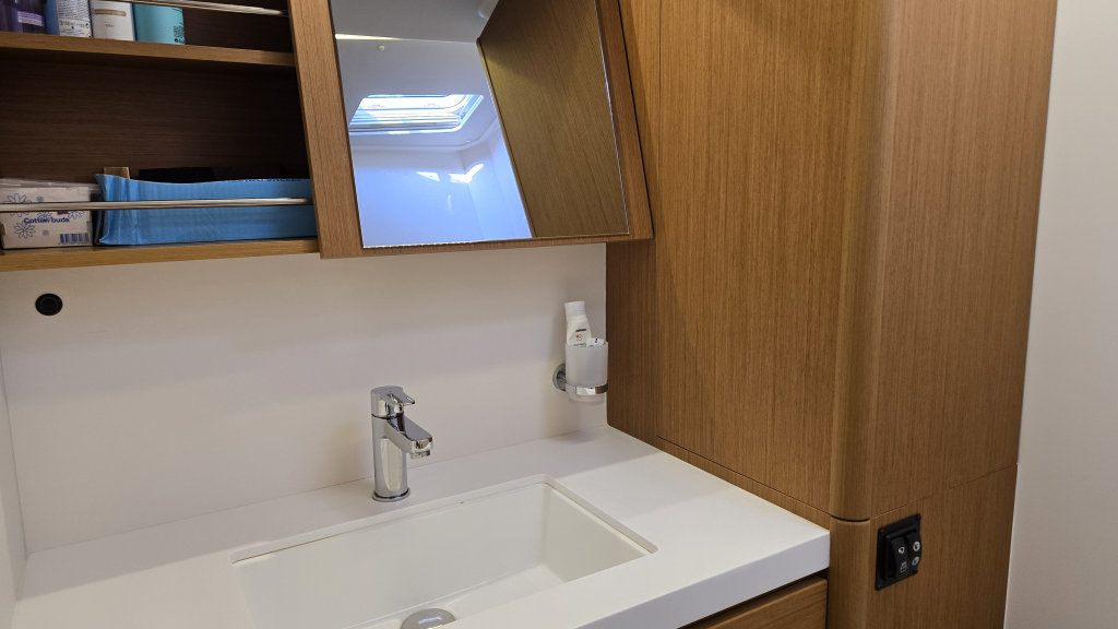 Beneteau First 53 — foto 77 van 89
