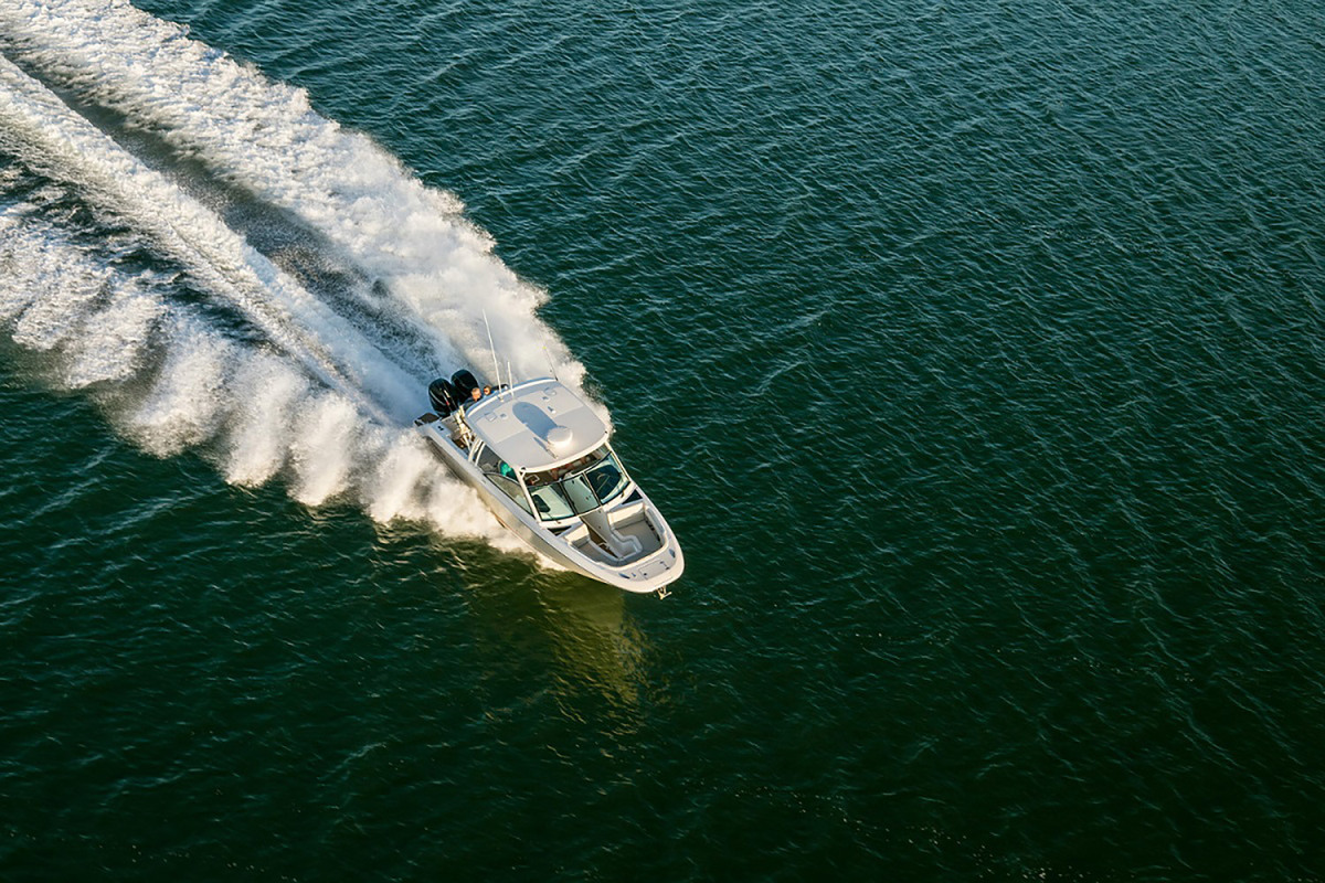 Boston Whaler 320 Vantage — foto 4 van 20