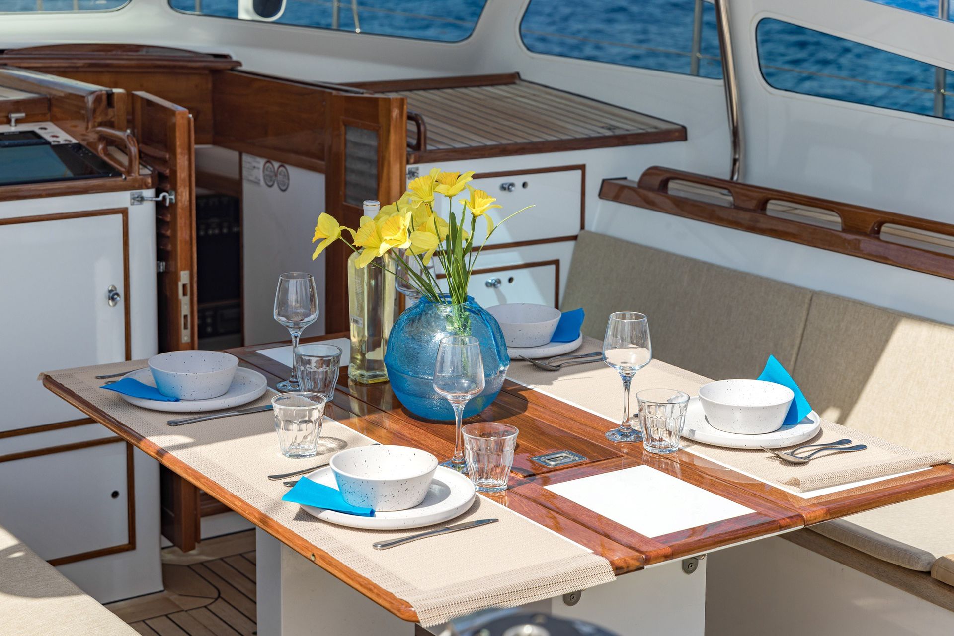 Nordia Van Dam 82 Ketch - "Altair" — foto 5 van 12