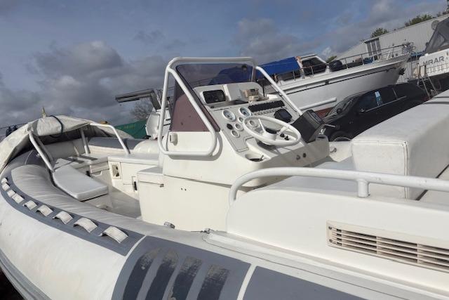 Med 660 — foto 4 van 12