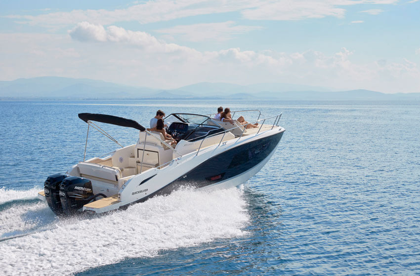 Quicksilver 875 Sundeck — foto 2 van 8