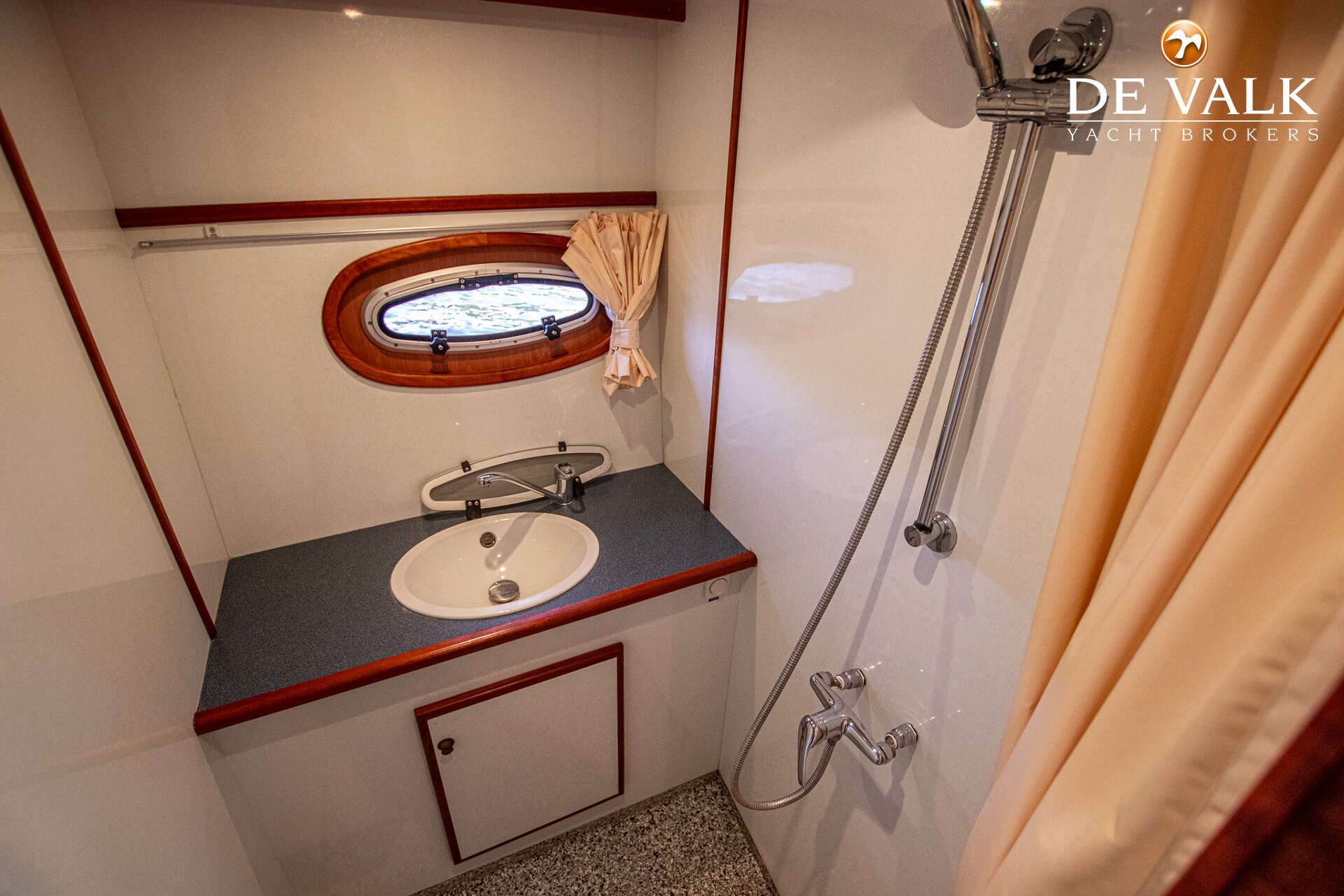 Babro Newline 1290 — foto 37 van 42