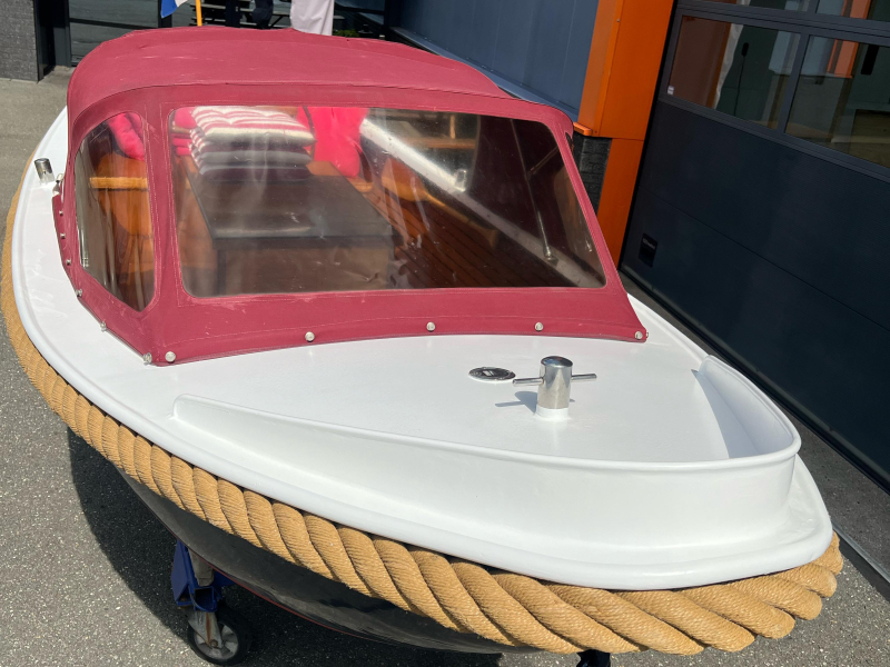 Tana 650 — foto 2 van 9