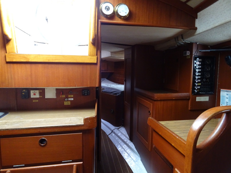 Hallberg Rassy 352 MKII — foto 10 van 45
