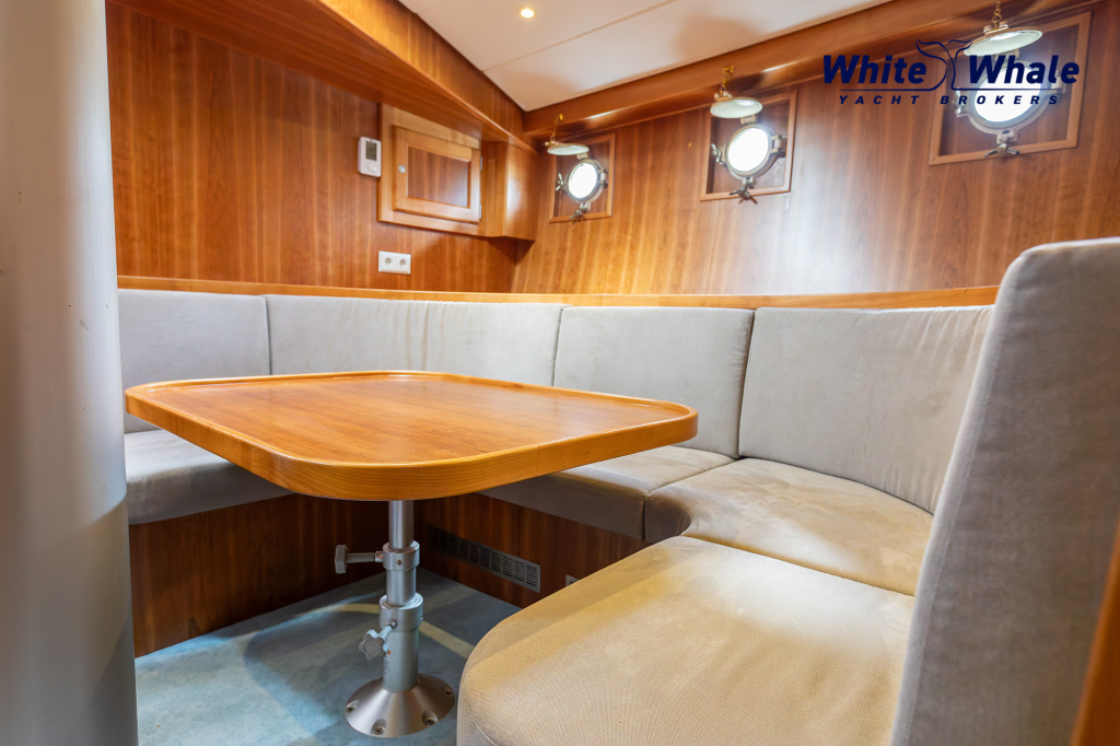 Pieter Beeldsnijder  Stagzeil schoener custom built refit — foto 53 van 87