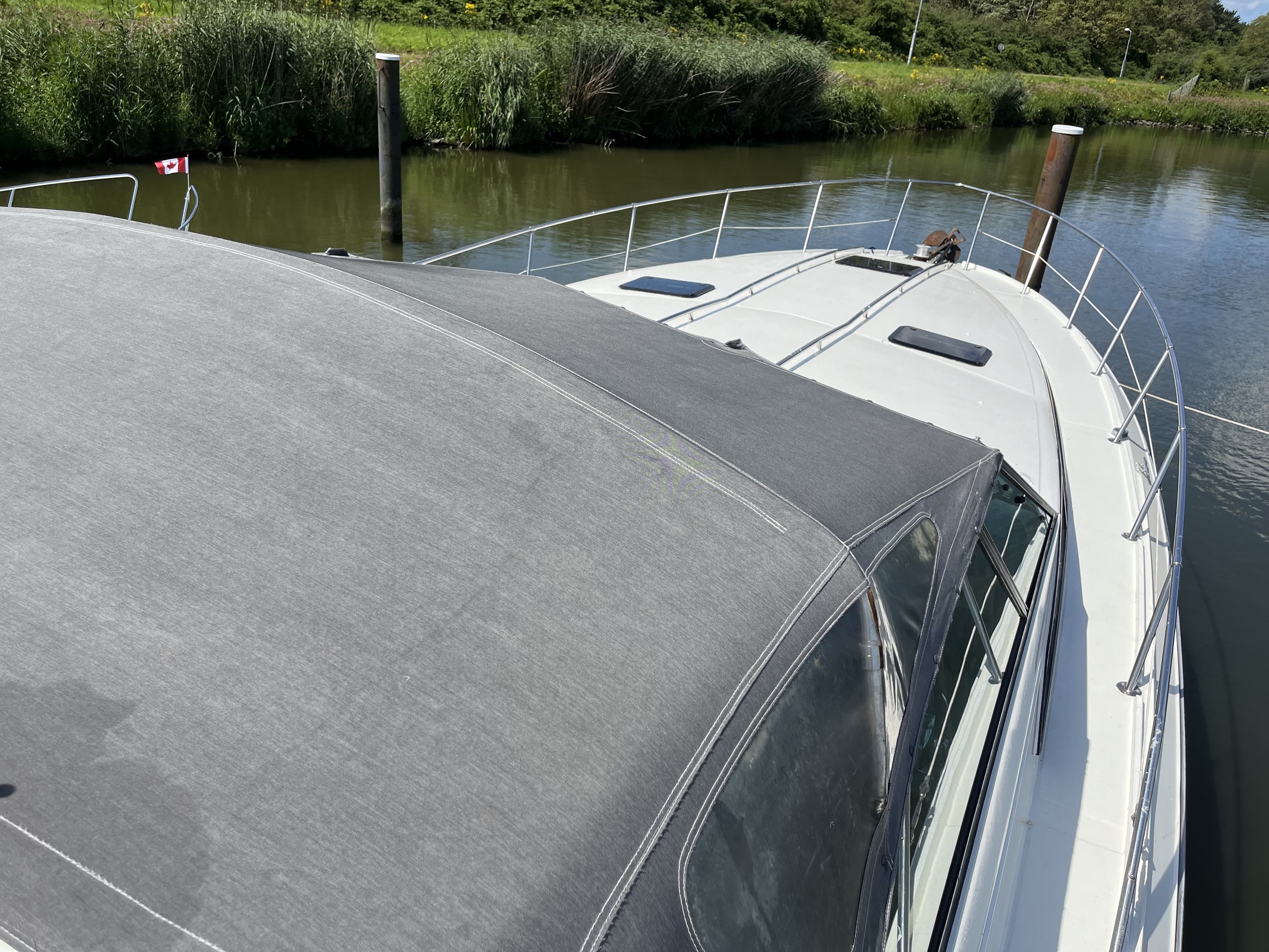 Sea Ray 390 Express Cruiser — foto 37 van 43