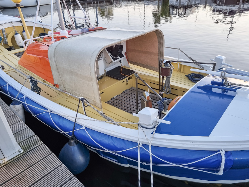 Voormalig Strand reddingboot 10.32 — foto 13 van 36