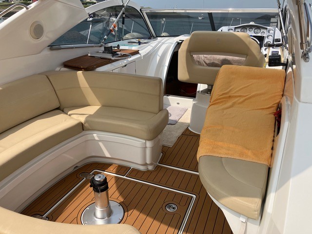 Beneteau Monte Carlo 32 — foto 19 van 22