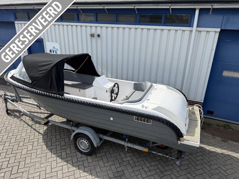 Admiral 530 Tender — foto 1 van 12