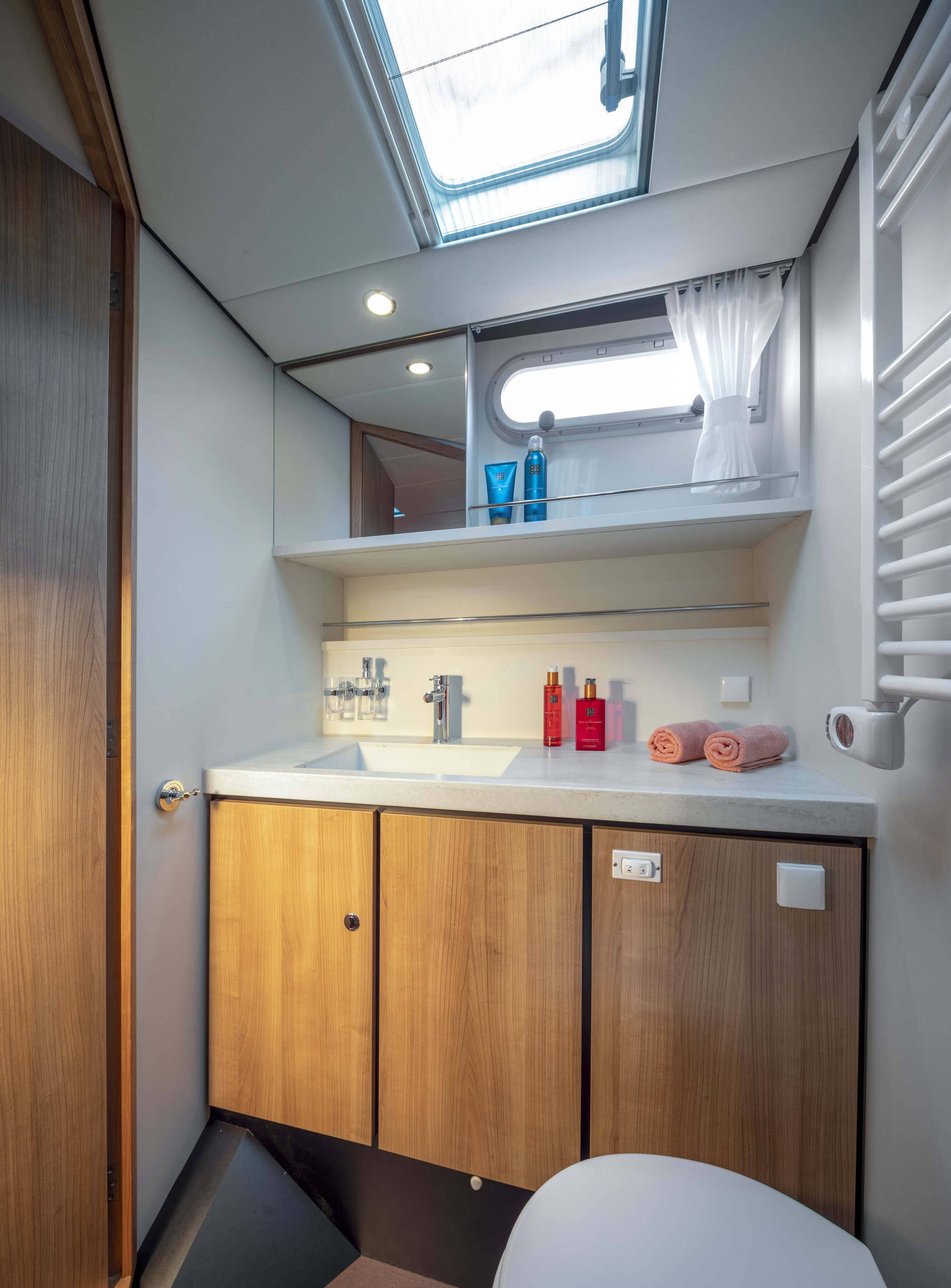 Linssen Grand Sturdy 40.0 AC INTERO — foto 24 van 31