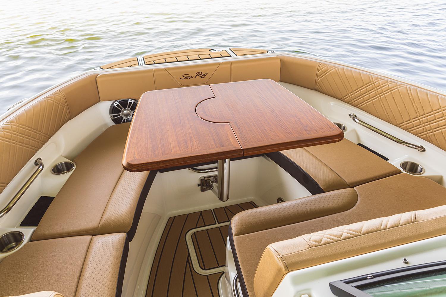 Sea Ray SDX 230 — foto 8 van 32