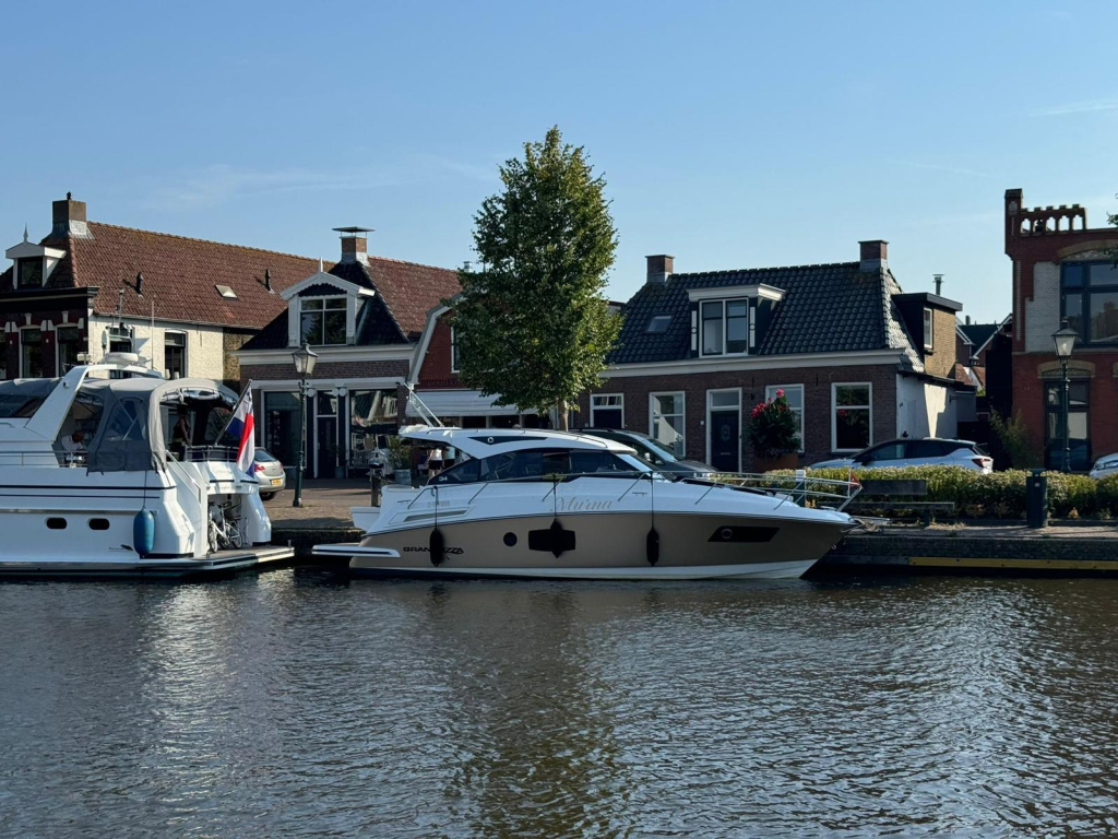Grandezza 34 OC – 2024 | Volvo Penta D6-380 DPI | Full Options | < 200 vaaruren — foto 15 van 29