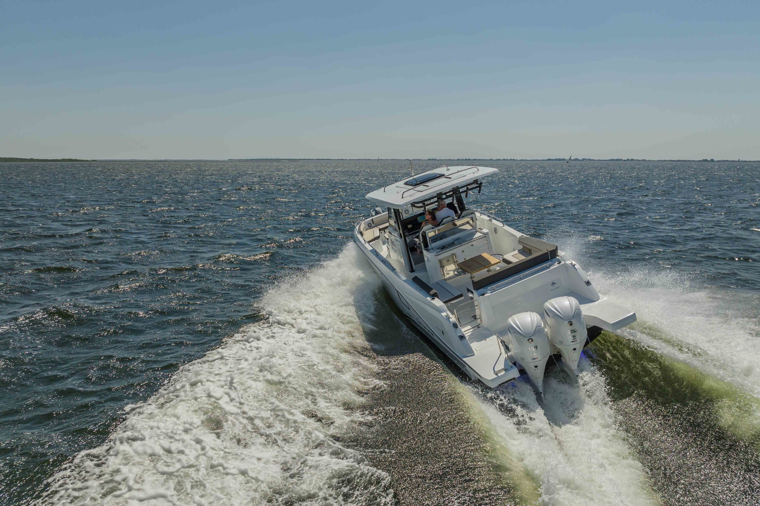 Jeanneau Cap Camarat 10.5 CC — foto 5 van 67