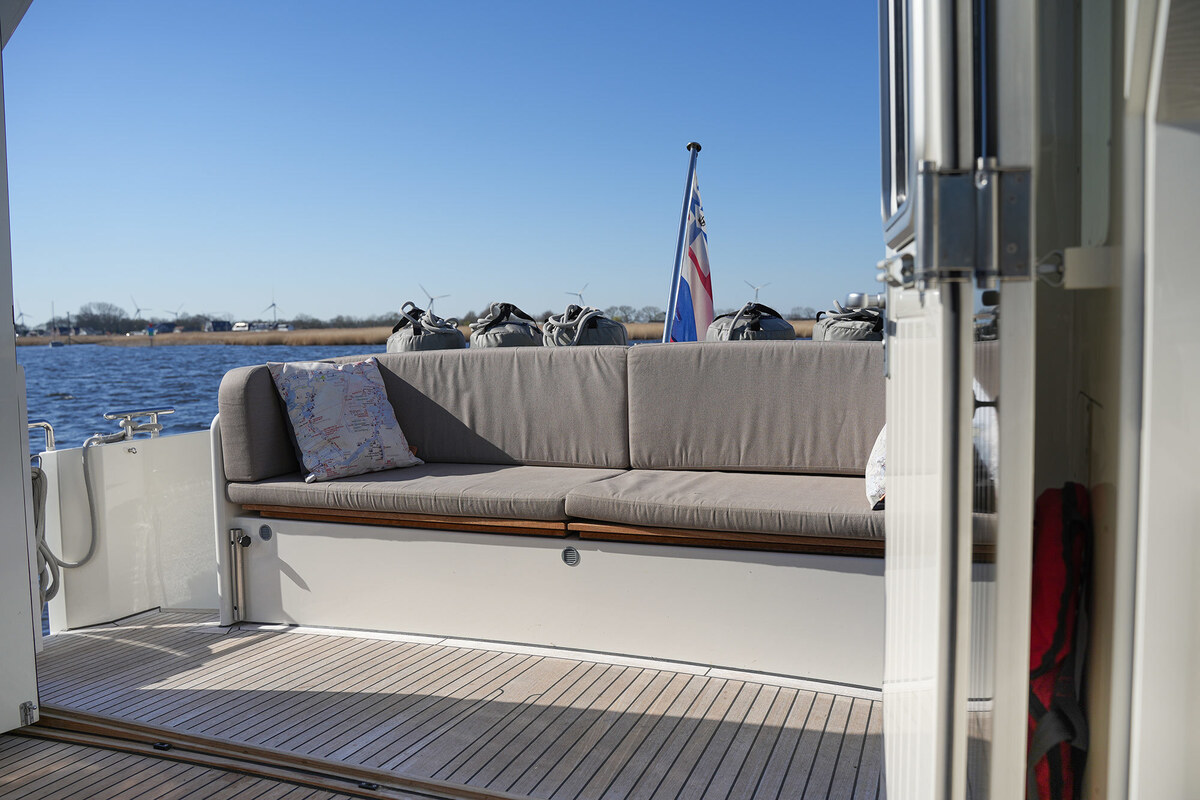 Linssen Grand Sturdy 410 AC Variotop met stabilisator — foto 8 van 79