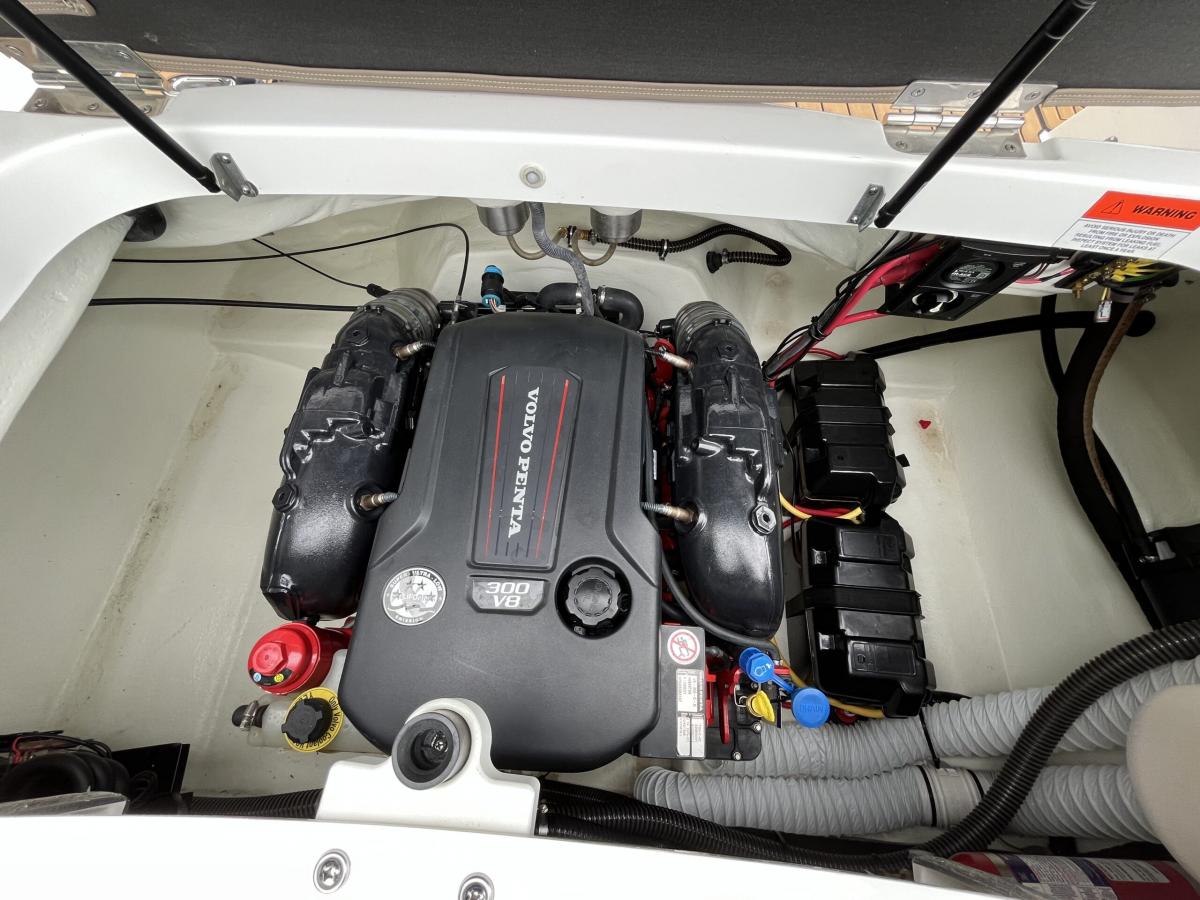Rinker 23QX — foto 21 van 26