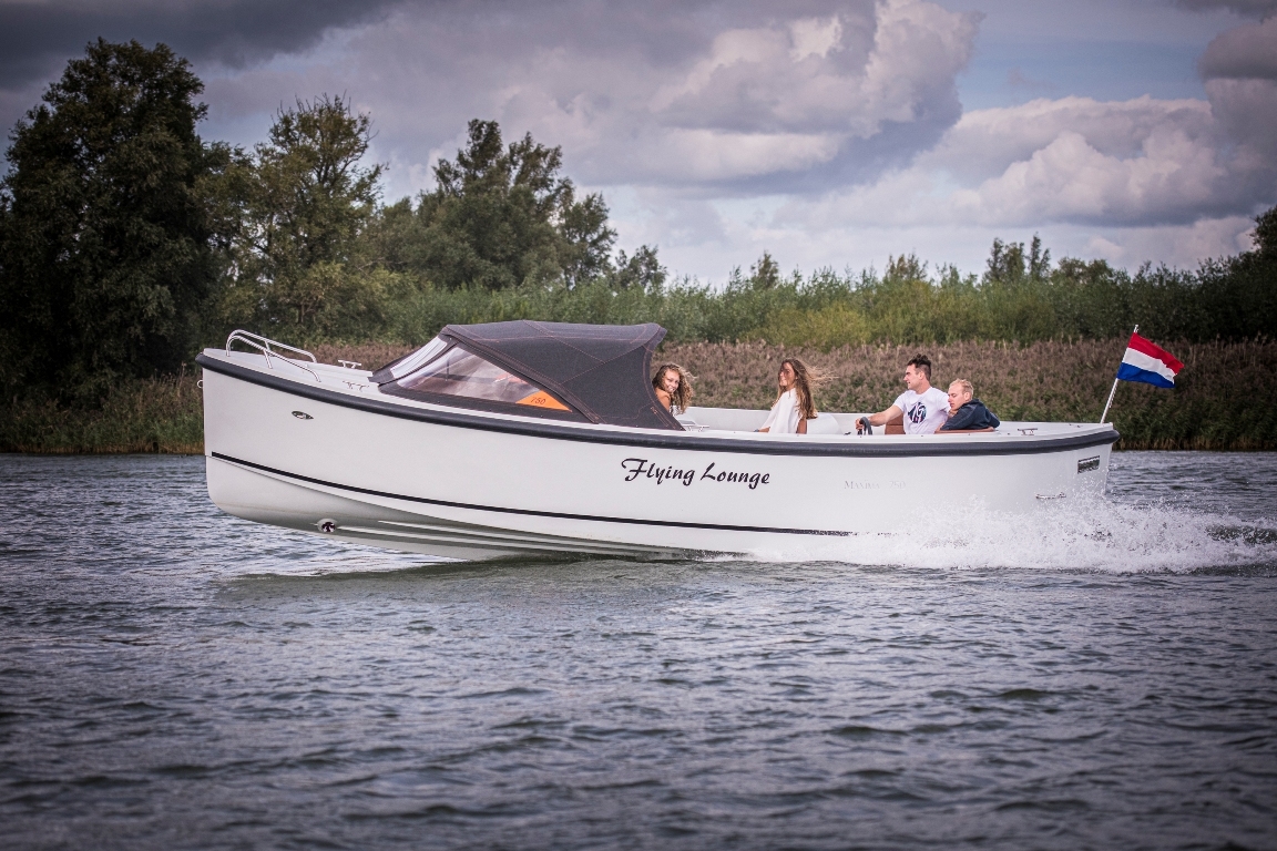 Maxima Boats 750 Flying Lounge — foto 4 van 28