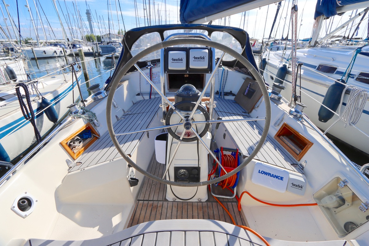 Bavaria 38 — foto 53 van 70