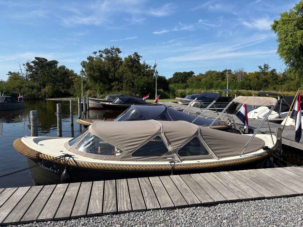 Antaris  RB 22 Weekender — foto 2 van 14